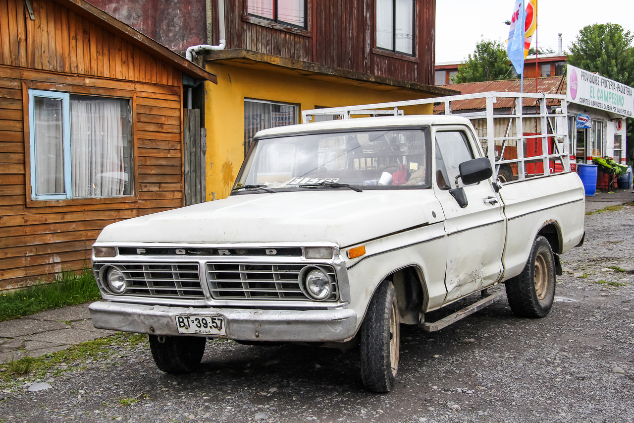 Ford F-100